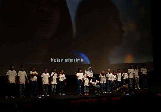 DDV dan Aksa Bumi Langit Gelar Nonton Bersama untuk Anak-anak Kurang Beruntung