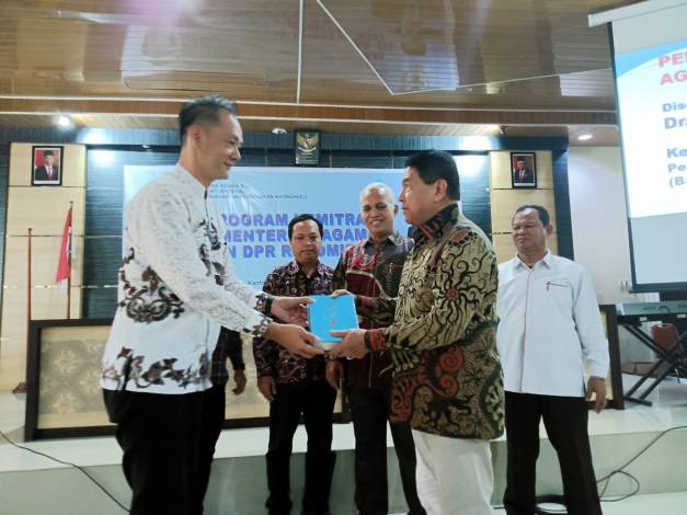 Kolaborasi Pusbimdik Konghucu Kemenag dan DPR RI Angkat Semangat Umat di Riau