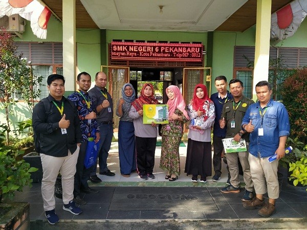 Fakultas Ilmu Komunikasi Umri Roadshow ke SMA/SMK se Riau