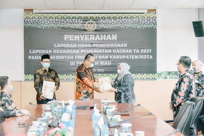 Pemkab Bengkalis Terima Opini WTP ke-9 Kali ke BPK RI Perwakilan Riau