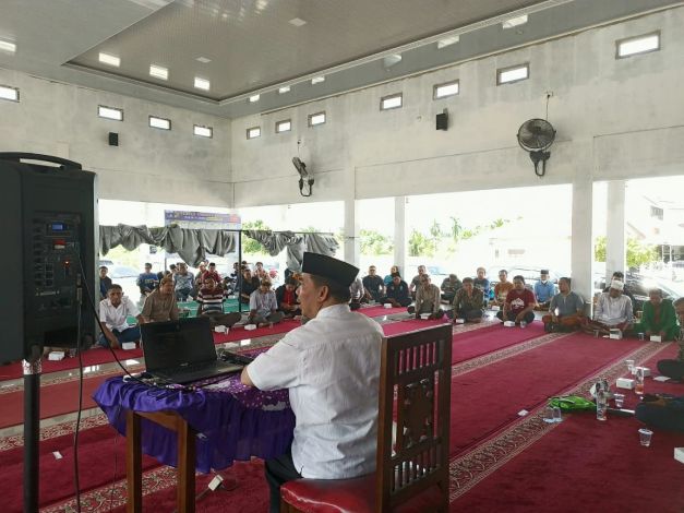 80 Peserta Dapat Pelatihan Sembelih Halal dari Masjid Al Birru Pekanbaru