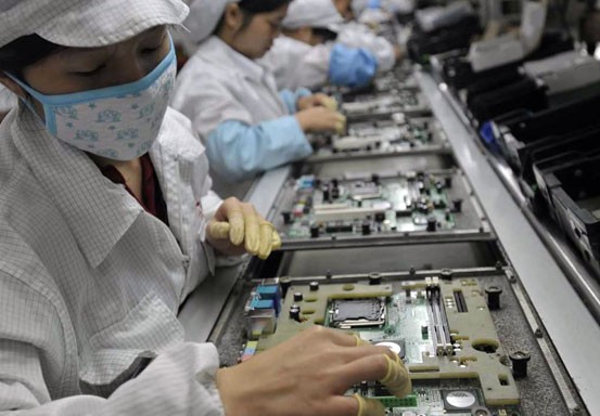 Apple Pindahkan Produksi iPhone dari China ke Indonesia?