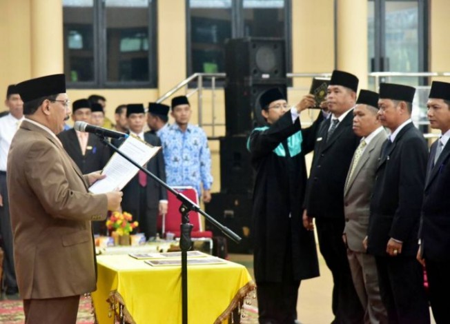Sekda Said Syarifuddin Kukuhkan Puluhan Kepala Sekolah