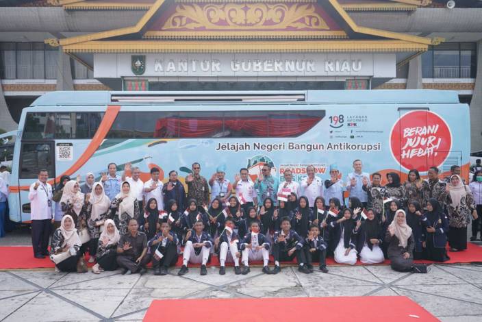 Edukasi Antikorupsi, Bus Roadshow KPK Mampir ke Kantor Gubernur Riau