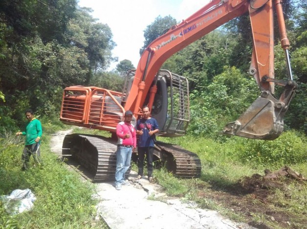Diperbaiki PT RAPP, Jalan Desa Teluk Binjai Nyaman Dilewati