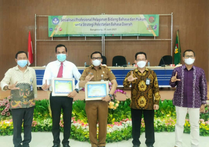 Balai Bahasa Provinsi Riau Taja Sosialisasi di Kampar