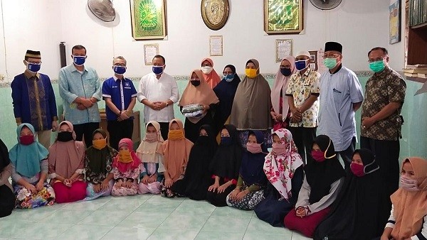 PAN Riau Bantu Panti Asuhan Muhammadiyah dan Aisyiyah