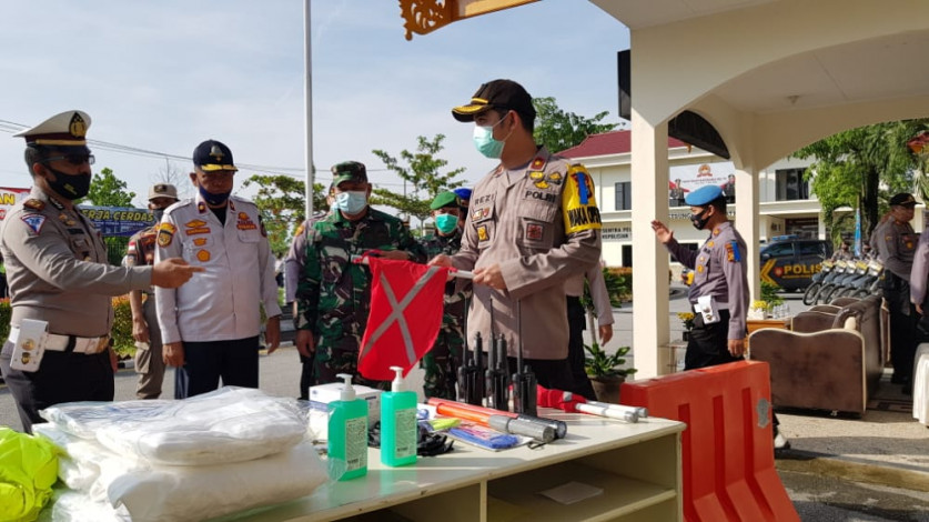 Waka Polres Pelalawan Pimpin Apel Gelar Pasukan Ops Patuh Lancang Kuning 2020