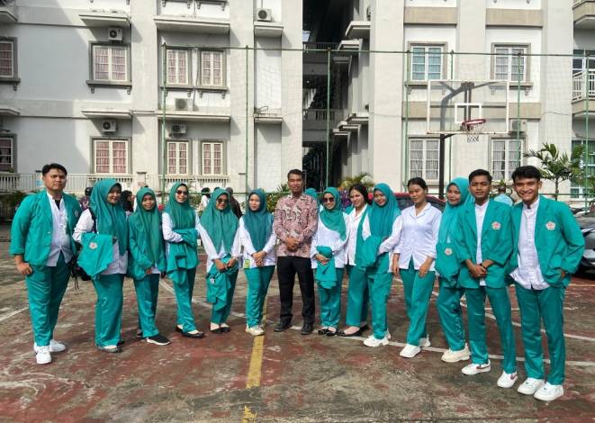 Universitas Hang Tuah Pekanbaru Lepas 138 Mahasiswa ke Sumbar