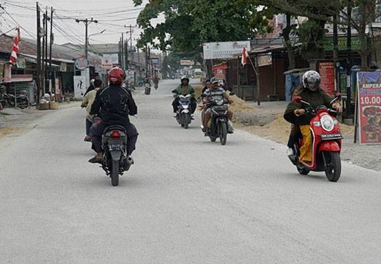 PUPR Pekanbaru Perbaiki Jalan Kartama