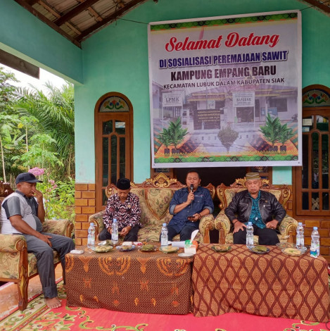 Reses di Pelalawan dan Siak, Sugianto Ingatkan Perusahaan Perkebunan Jangan Bebankan Petani PSR
