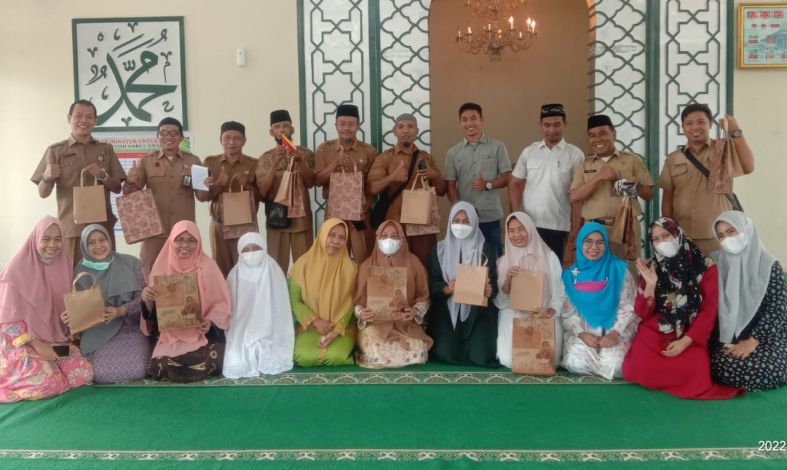Ramadan, Peserta Program PU Riau Mengaji Khatam Alquran dan Santuni Anak Yatim Piatu