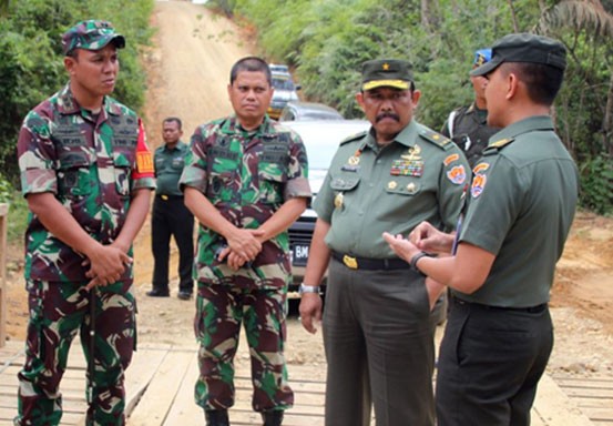 TNI Bersinergi Mewujudkan 15 Program Sasaran TMMD Ke-105 Kodim 0313/KPR