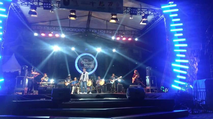 Tampil di Global Music International Festival 2022, Sanggar Bathin Galang Bawakan Lagu M Nasir