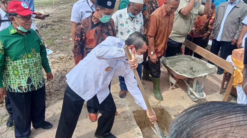 Gubri Letakkan Batu Pertama Gedung Tajdid Center Umri, Dibangun Berbasis Dana Wakaf