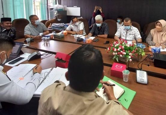 Komisi II DPRD Pekanbaru Hearing Bersama Dishub Bahas Persoalan Parkir