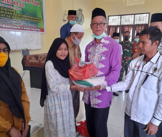 YLPI Riau Beri Santunan dan Pengobatan Gratis Bagi Muallaf