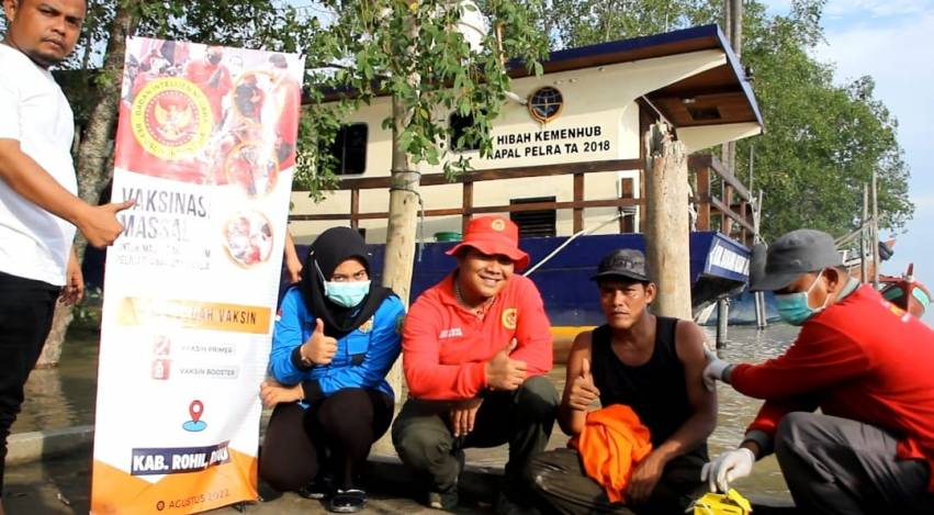 Binda Riau Gandeng Organisasi Pemuda Gelar Vaksinasi di Bagansiapiapi
