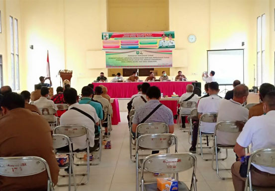 Kapolsek Bandar Sei Kijang Hadiri Rapat Sosialisasi Pembangunan Jalan Tol Pekanbaru-Rengat