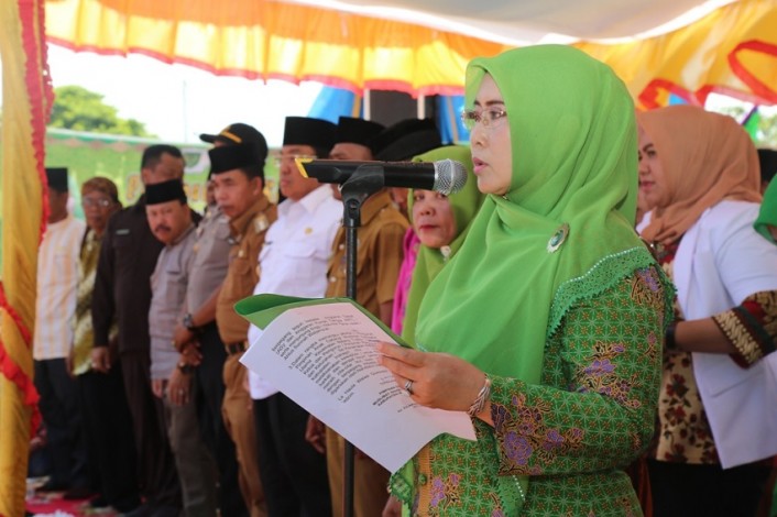 Ketua PC Muslimat NU Inhil Lantik PAC dan PR Kecamatan Batang Tuaka