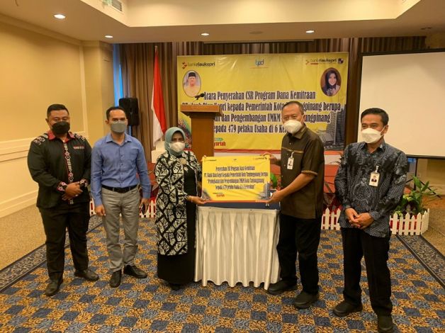 Pemko Tanjungpinang Terima CSR Bank Riau Kepri untuk Peningkatan dan Pengembangan UMKM