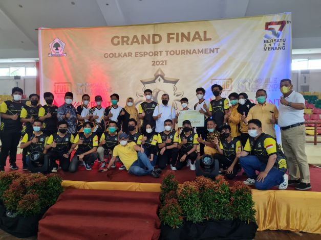 Gaet Pemilih Milenial, Golkar Riau Gelar Turnamen E-Sport Berhadian Rp32 Juta