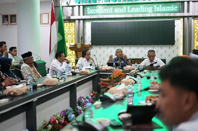 Undang APTISI Riau dan Pimpinan PTS, LLDIKTI X Jelaskan Kampus Merdeka dari Mendikbud RI