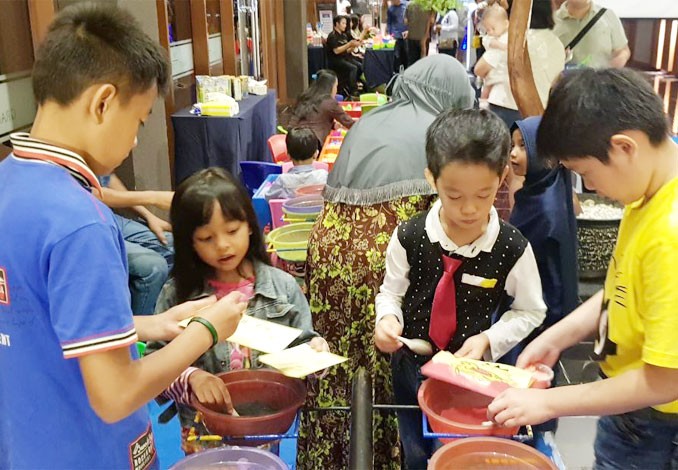 Parrty Zaman Now Golden Tulip Pekanbaru Dekat dengan Anak-anak