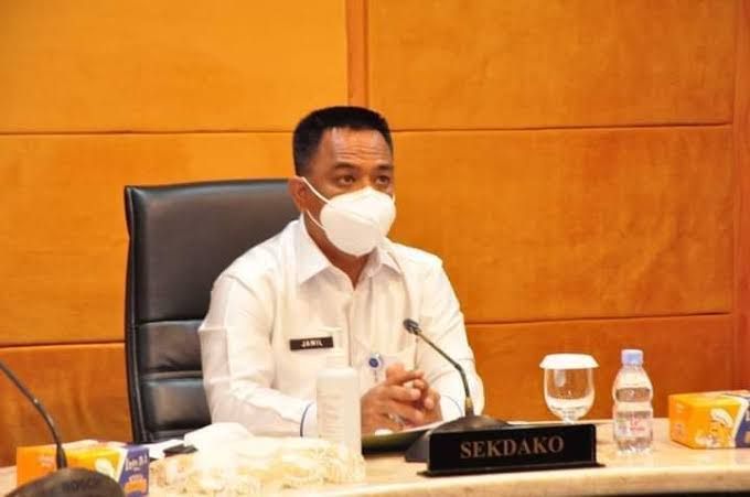 Di Hadapan Pejabat Pemko Pekanbaru, M Jamil Sampaikan Permintaan Maaf