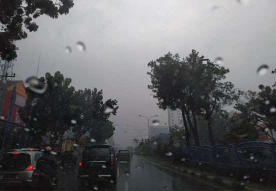 Hujan Lebat akan Mengguyur Riau pada Malam Hari