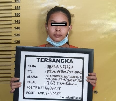 3 Pria dan 1 Wanita Bobol Rumah Kosong di Pekanbaru, Angkut Kompor hingga Jemuran