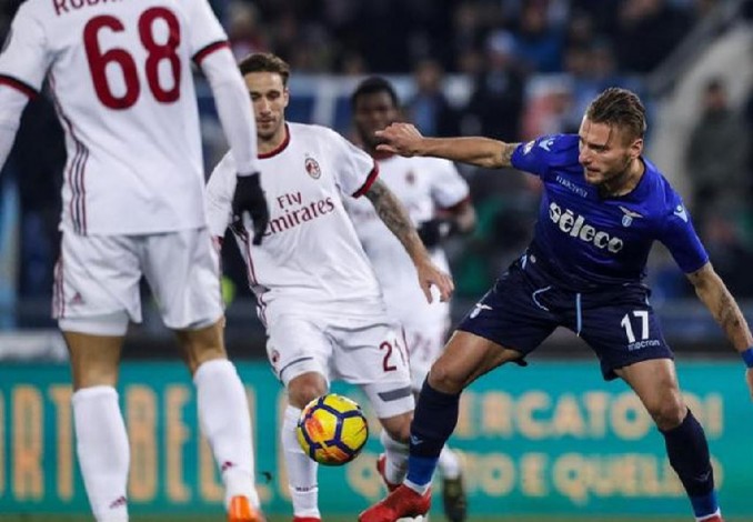 Menang Dramatis atas Lazio, AC Milan Jumpa Juventus di Final