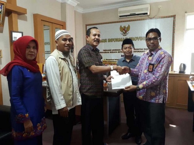Komisioner KPU Riau Sambangi KIP Riau