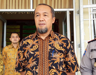 Edward Sanger Pensiun, Gubri Tujuk Hadi Penandio sebagai Plt Kepala BPBD Riau