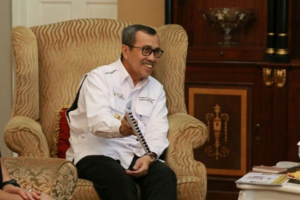 Gubernur Syamsuar akan Usulkan PSBB Provinsi Riau