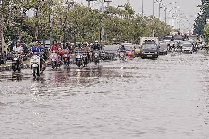 Pekanbaru Wajah Riau, Pemprov harus Berkontribusi Tangani Banjir dan Jalan Rusak