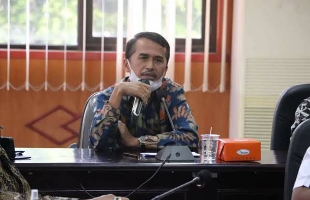 Realisasi Anggaran hanya 0,4 Persen, DPRD Riau: Bubarkan Saja DLHK