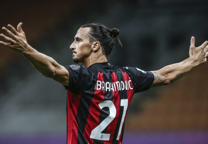 AC Milan Perpanjang Kontrak Zlatan Ibrahimovic Satu Musim Lagi