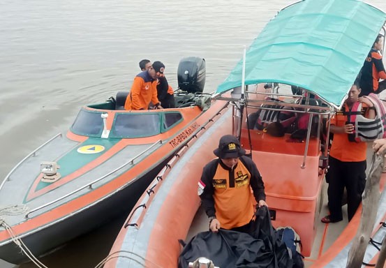 Tim SAR Cari Potongan Tubuh Nelayan di Inhil yang Hilang Diterkam Buaya
