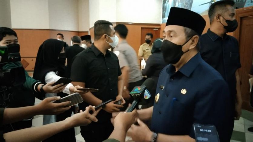 Syamsuar Perintahkan Dinkes se-Riau Gencarkan Vaksinasi, Jangan Ditimbun
