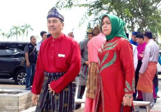 Gubernur Riau Syamsuar Positif Covid-19