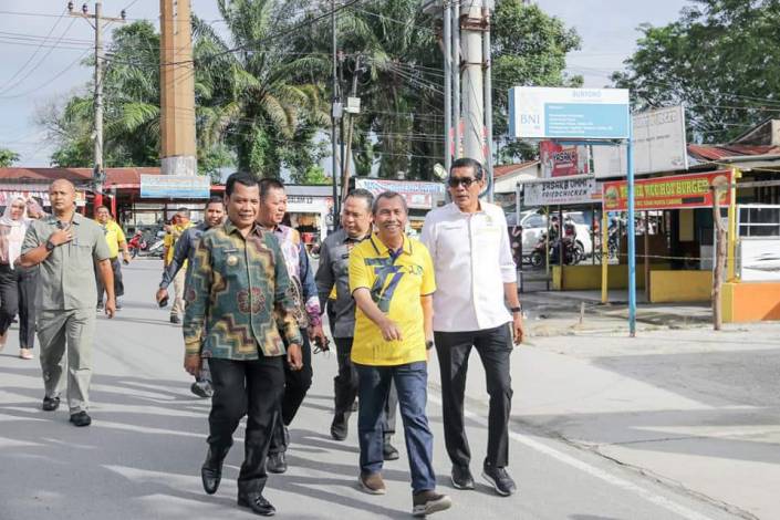 Hadiri Peresmian Dua Jalur Jalan di Rumbai, Ini Harapan Pj Walikota Pekanbaru