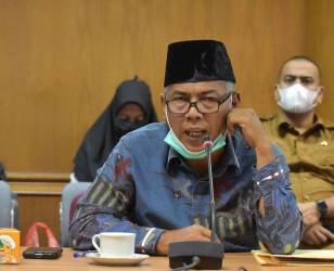 Pemda Tidak Mampu Bangun Turap Pemecah Ombak, DPRD Riau Berharap Pemerintah Pusat Turun Tangan