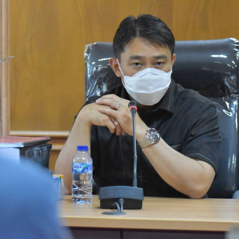 DPRD: Secara Lisan Gubernur Setuju Tunda RUPS dan Pengumuman Pejabat Dua BUMD