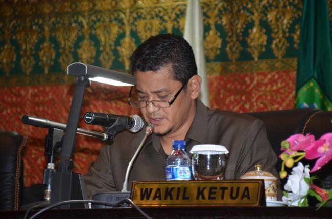 Pemilihan Wagub Riau Pakai Sistim Voting Tertutup