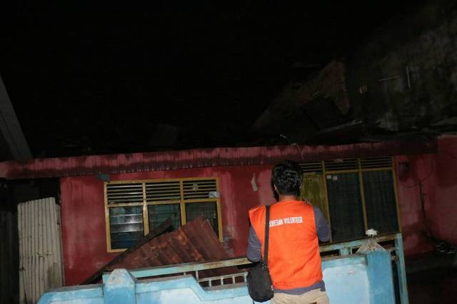 Relawan PKS Bantu Korban Banjir dan Angin Puting Beliung di Sukajadi