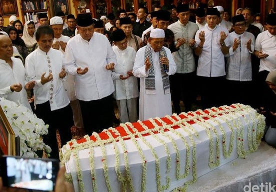 Begini Alur Proses Pemakaman Ani Yudhoyono dari Cikeas Hingga TMP Kalibata