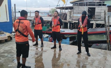 1 Orang Korban Tabrakan Kapal di Perairan Rohil Selamat, 2 Lainnya dalam Pencarian