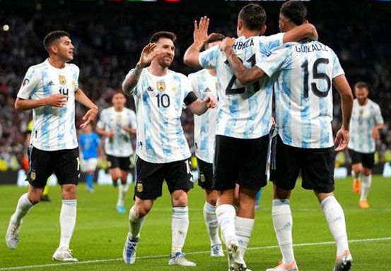Timnas Argentina Gulung Italia 3-0