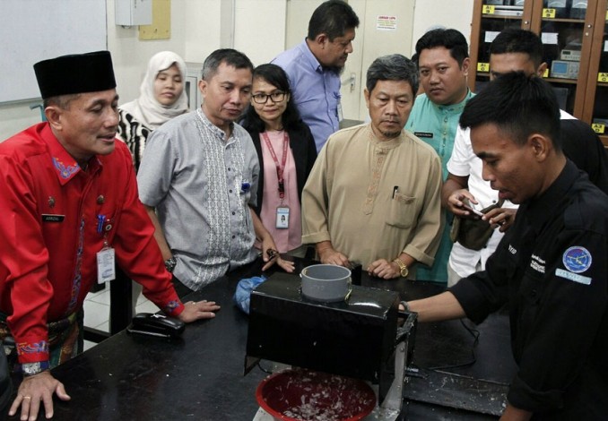 Dinas Perindustrian Riau Jalin Kerjasama Bidang Teknologi Industri dengan Kampus PCR